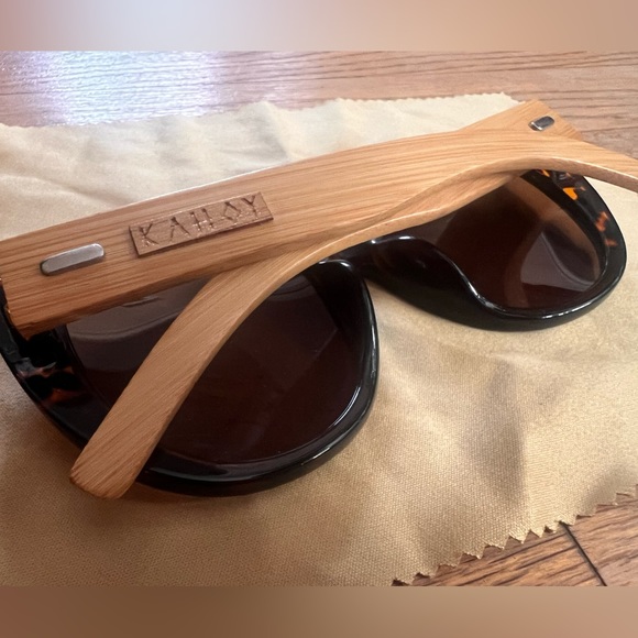 Kahoy sunglasses womens bamboo polarized tortoise - Picture 4 of 6